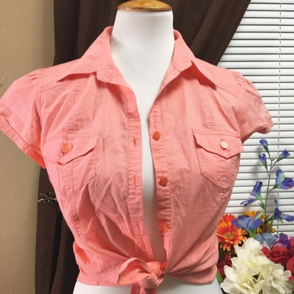 MK button down